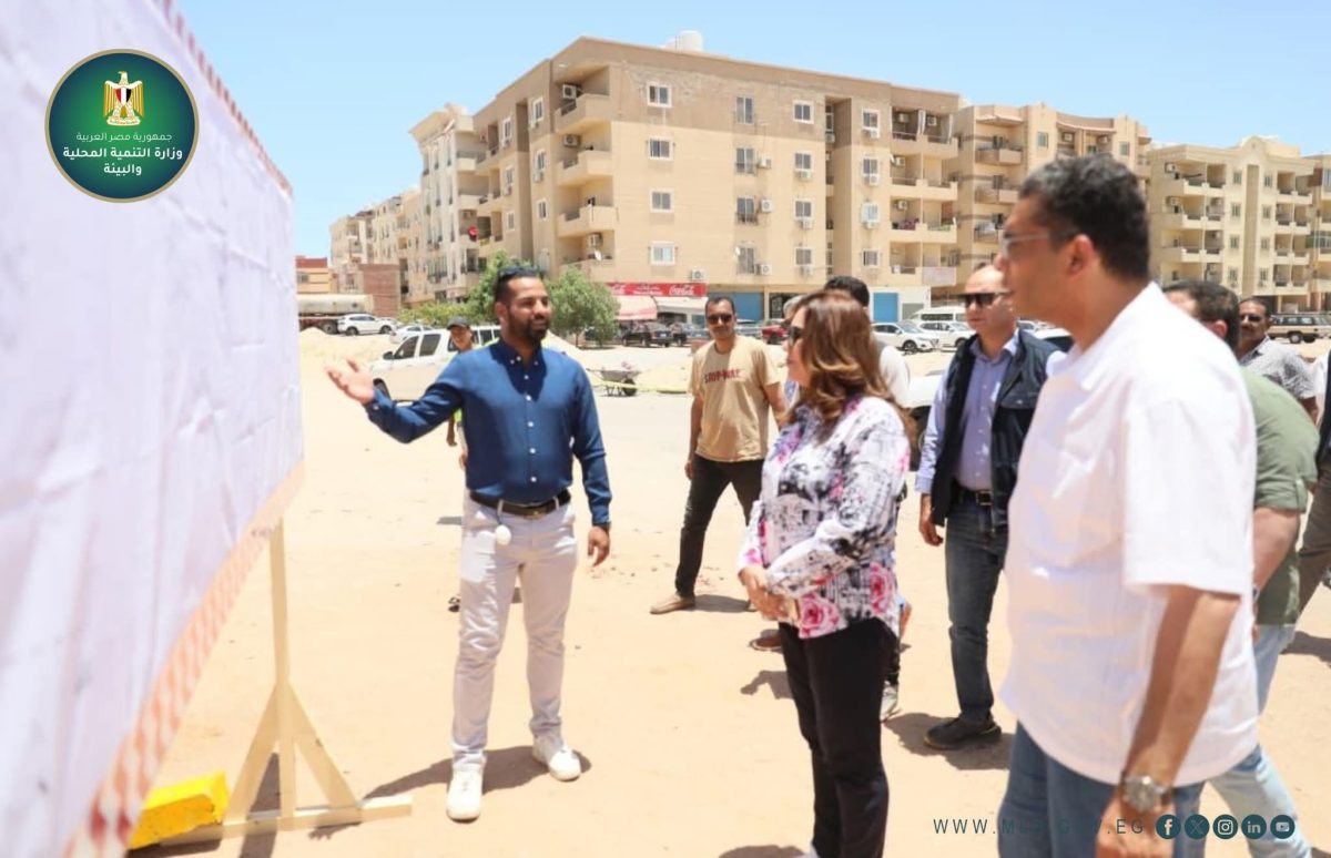 950 مليون جنيه لتطوير الصرف الصحي بالغردقة.. مشروع عملاق ينهي المشكلات المزمنة ويخدم 8 مناطق حيوية 1 FB IMG 1780772808746