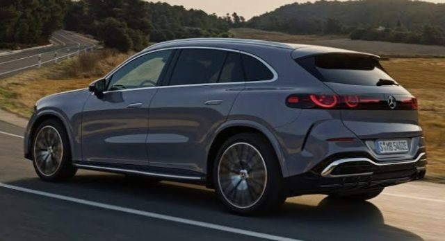 مرسيدس بنز تكشف عن GLC الكهربائية الجديدة.. خطوة جديدة نحو مستقبل التنقل الذكي والفخامة المستدامة 2 IMG ٢٠٢٦٠٦١١ ٠١٣٥٥٦