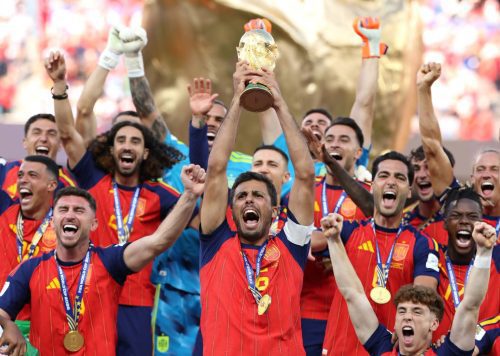 شاهد فيديو هدف المباراة.. اسبانيا بطلة لكأس العالم بعد إسقاط الارجنتين بهدف قاتل في الشوط الرابع الاضافي 2 FB IMG 1784503779120