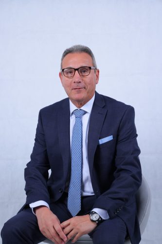 البنك الأهلي المصري يعبر حاجز نصف تريليون جنيه ويعزز صدارته لسوق التجزئة المصرفية 2 IMG 20260824 WA0004