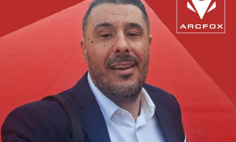 تعيين "تامر الخـــــولى" مديراً عاماً لعلامة (ARCFOX) بمجموعة EIM للسيارات 1 WhatsApp Image 2026 08 15 at 12.45.39