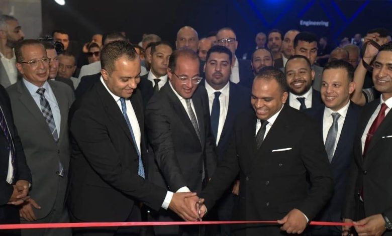 باستثمارات 50 مليون دولار.. «سيمبلكس» المصرية الناشئة تفتتح مصنعها الجديد لتصنيع ماكينات التحكم الرقمي CNC بالعاشر من رمضان.. ووضع حجر أساس المصنع الثالث 1 WhatsApp Image 2026 08 18 at 12.41.30