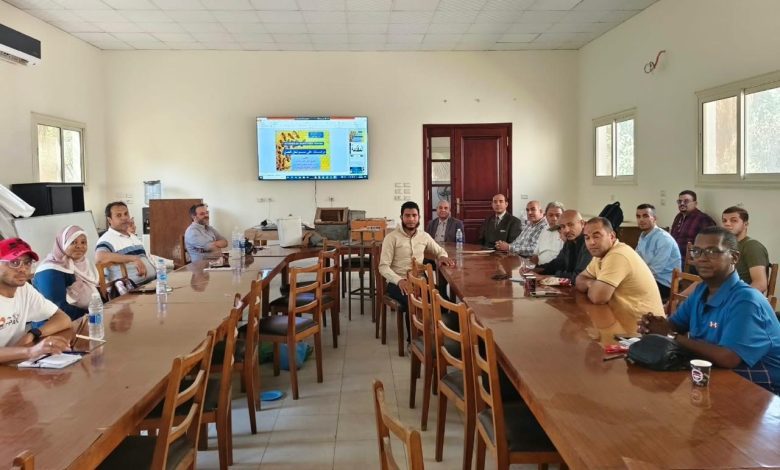 "الزراعة" تنظم برنامجا تدريبيا متخصصا حول تربية نحل العسل وتعظيم القيمة الاقتصادية لمنتجاته 1 WhatsApp Image 2026 08 21 at 14.33.37