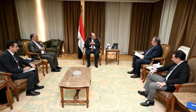 وزير التجارة والصناعة