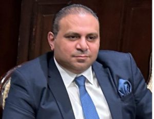 احمد زكى رجل الصناعة