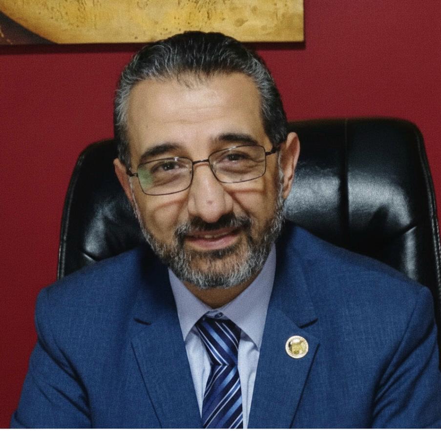 د. عمرو السمدوني: إسناد إدارة المطارات للقطاع الخاص يعزز الاستثمار والسياحة 2 WhatsApp Image 2026 03 10 at 11.42.06 PM