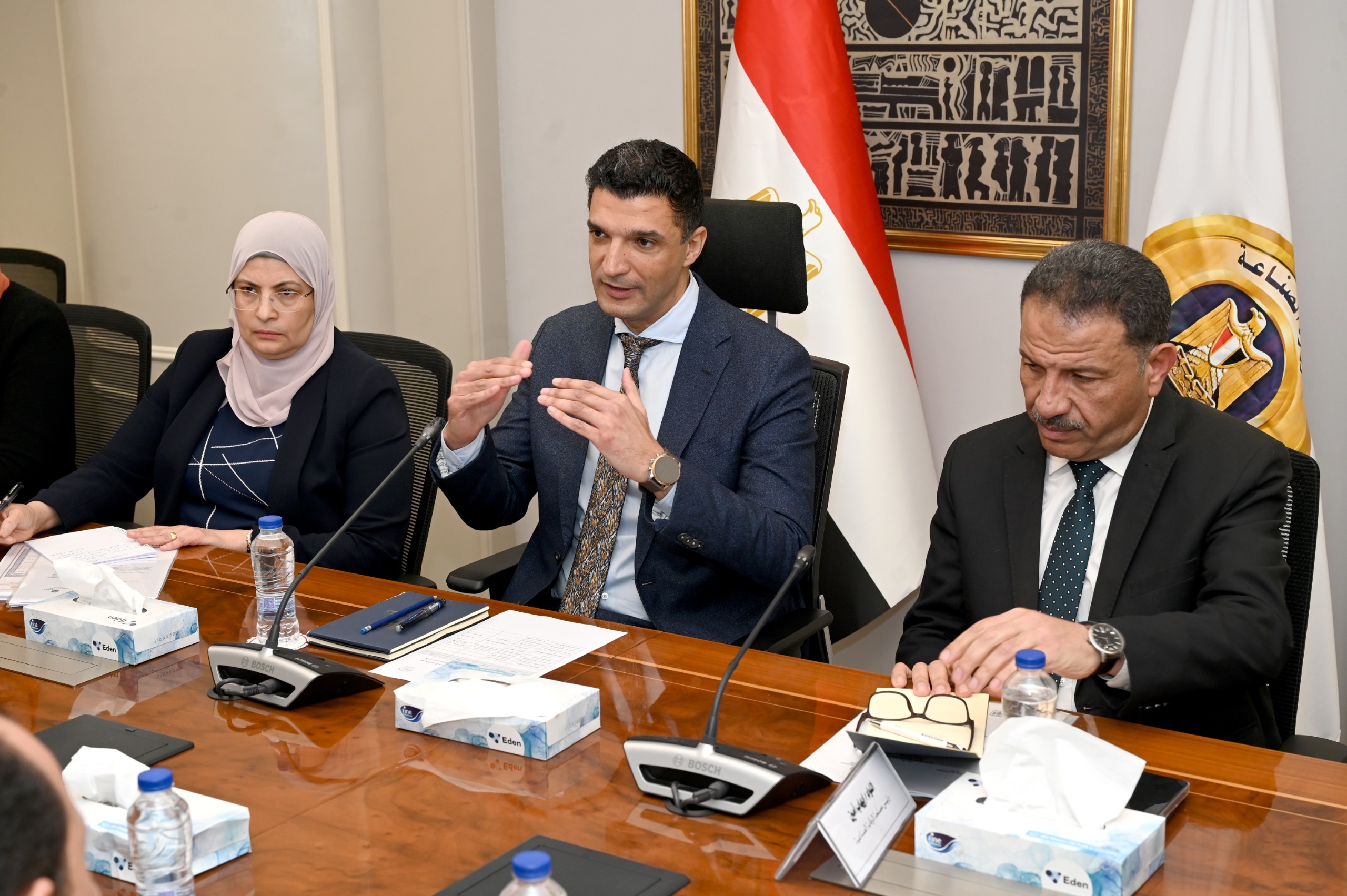 تنسيق حكومي مكثف لدعم الصناعة وتطوير سوق العمل في مصر. 5 WhatsApp Image 2026 04 16 at 14.06.20 1