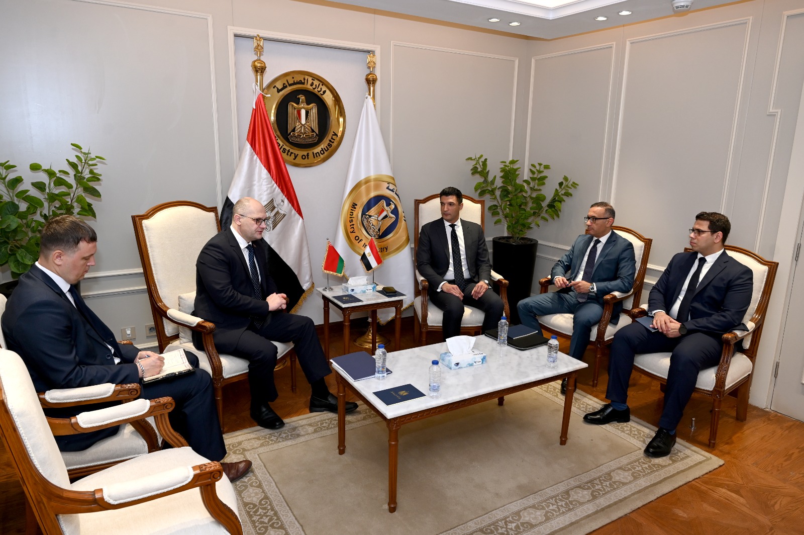 تعزيز الشراكة الصناعية بين مصر وبيلاروسيا: توجه حكومي لتوطين الصناعات الثقيلة وزيادة الاستثمارات المشتركة. 2 WhatsApp Image 2026 04 23 at 13.25.13