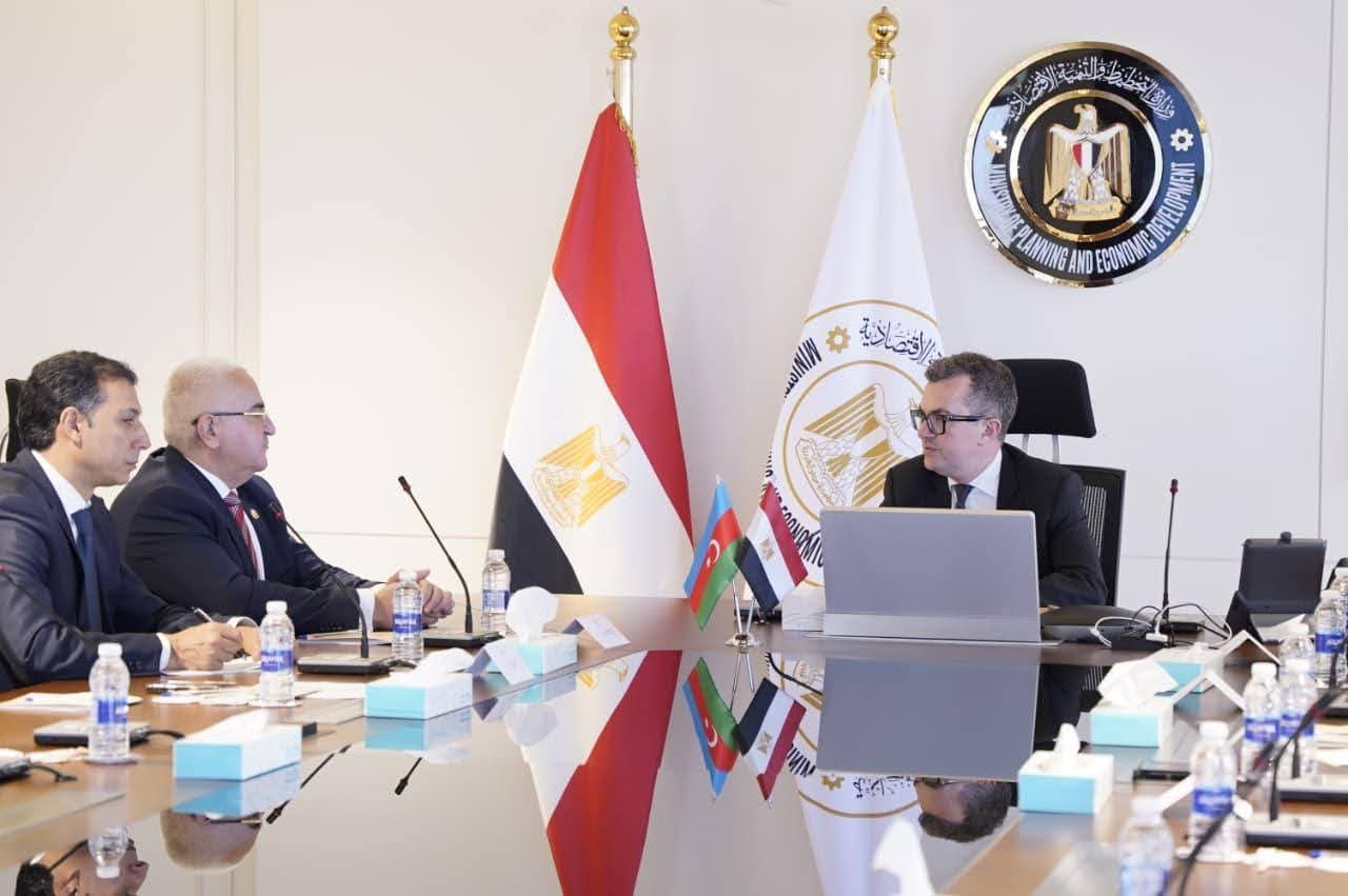 مصر وأذربيجان ترسمان خريطة شراكة اقتصادية جديدة.. مباحثات رفيعة المستوى لتوسيع الاستثمارات وتعزيز التعاون التنموي. 1 FB IMG 1781496623385