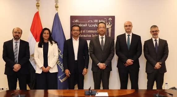 400 مليون دولار استثمارات جديدة.. مصر تمنح حسن علام ترخيص تشغيل مراكز البيانات لتعزيز السيادة الرقمية. 3 FB IMG 1781521784144