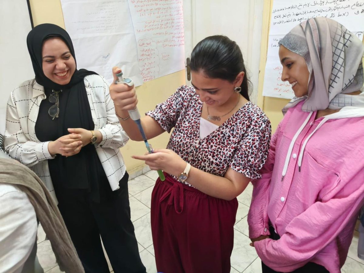 "الخدمات البيطرية" تنظم برنامجًا تدريبيًا حول التطبيقات الحديثة لأنظمة سلامة الغذاء 7 WhatsApp Image 2026 08 08 at 19.46.06